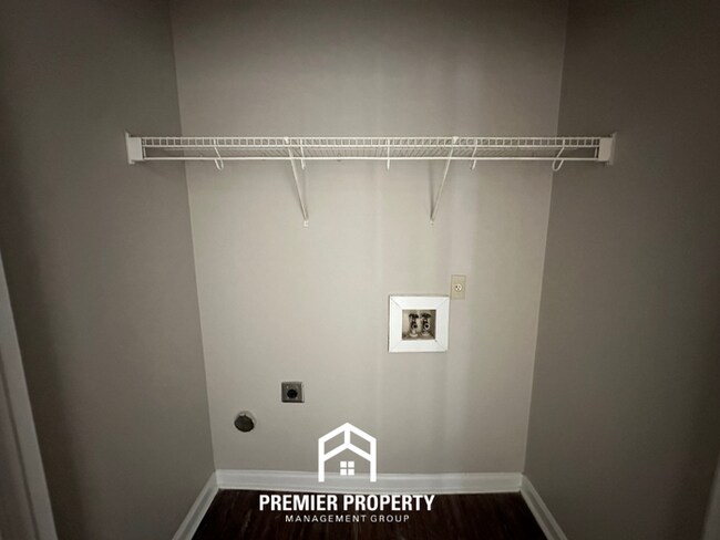 Photo - 2828 Breezy Ridge Trail