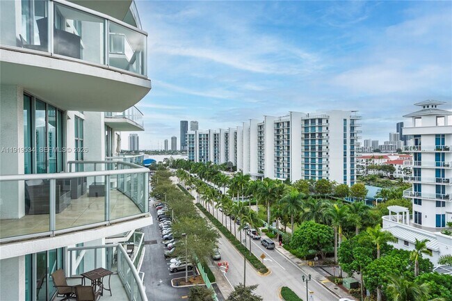 Photo - 3131 NE 188th St Unit 2-909