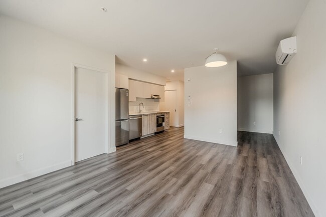 Photo - 205 Blvd. Marcel-Laurin Unité 508