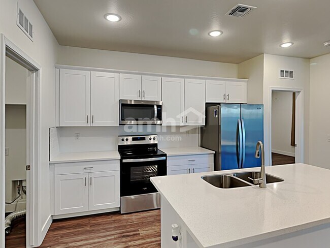 Photo - 21481 S 231st St