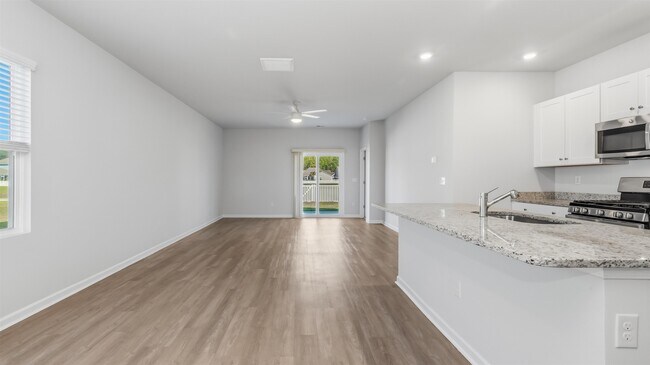 Photo - 8196 Forest Edge Dr