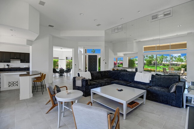 Photo - 189 White Horse Trail