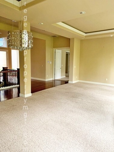 Photo - Entertainers dream! Spacious 4 bedroom hom...