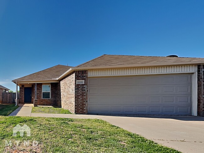 Building Photo - 9208 SW 56th St Rental