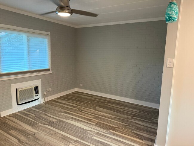 Photo - 14 First St SW Unit 15