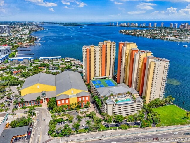 Photo - 2650 Lake Shore Dr Unit 2303
