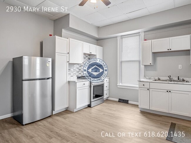 2930 Mary Irene St