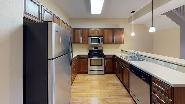 1 Bed + Loft - Unit 320, Kitchen