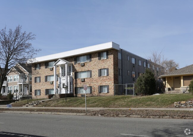 Blaisdell Apartments