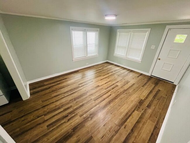 Photo - Affordable 2 Bedroom in Mount Pleasant