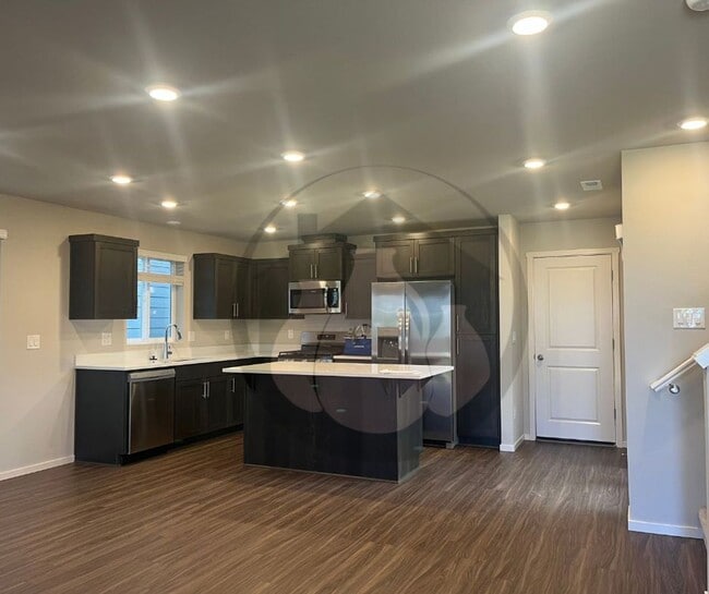 Photo - Brand New Build Ready to move in--