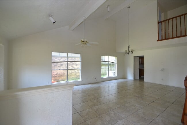 Photo - 12410 Meadow Briar Dr