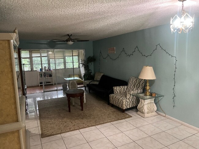 Photo - 1900 S Kanner Hwy Unit 2-203