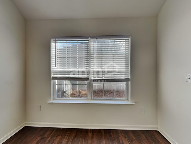 Photo - 16 Slow Creek Dr