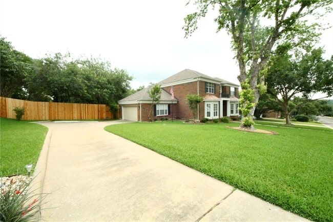 Photo - 8910 Marybank Dr