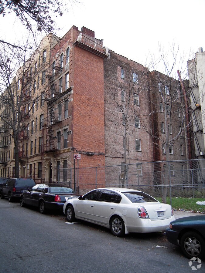 Photo - 303 W 149th St