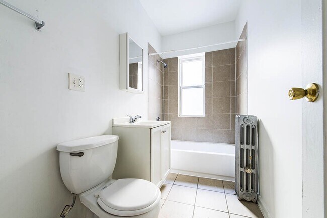 Photo - 4815-23 W Cortez St Chicago, IL 60651