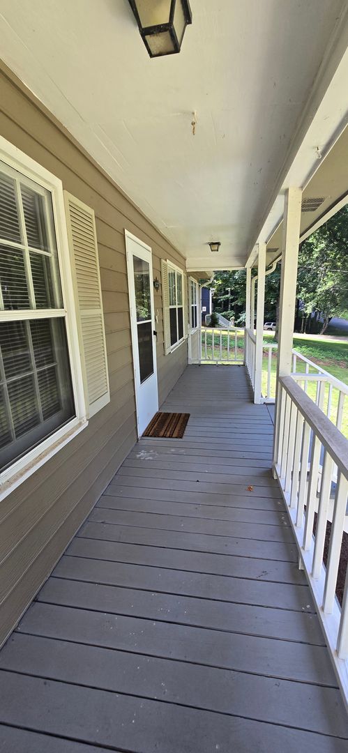 Photo - 132 Johnson Dr