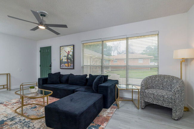 Photo - 420 Wilshire Dr Unit SI ID1575055P