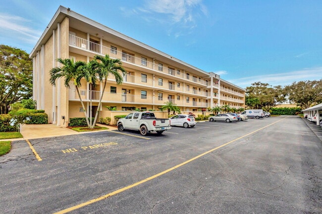 Photo - 300 N Hwy A1A Unit 403 O