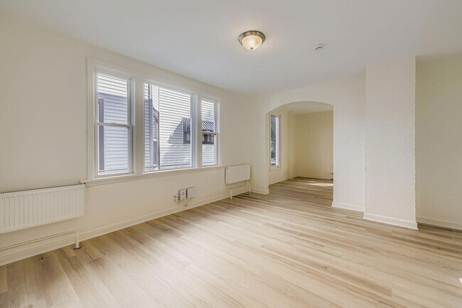 Photo - 2630 14th Ave S