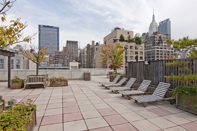 Photo - Chelsea Centro