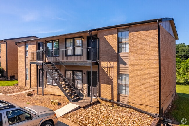 Photo - 105 Michael Ave