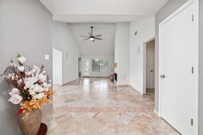 Photo - 3319 N Mason Rd