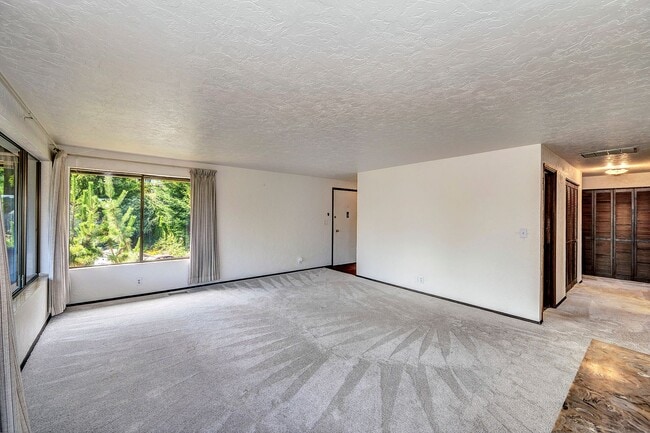 Photo - 3642 NE 155th St