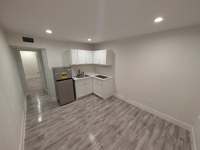 Photo - 7212 Corpus Christi St Unit D