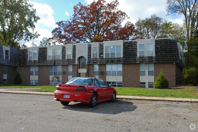 Leonard Hills Apartments - Leonard Hills Apartments