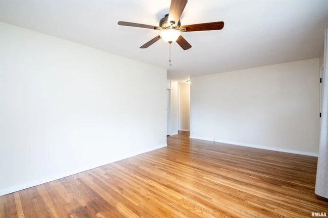 Photo - West Cindy Lane