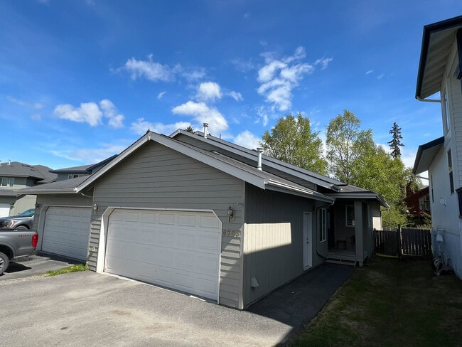 Building Photo - 6733 Snow Goose Cir