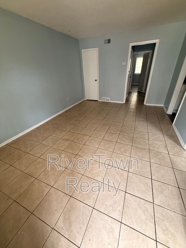 Photo - 3817 Ajanders Dr