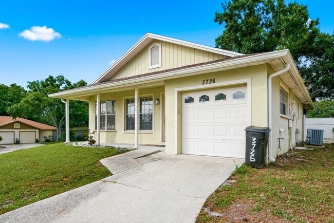 Photo - Single Family Home in Lake St George