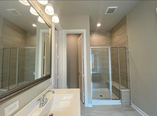 Photo - 2122 Ironwood Pass Dr