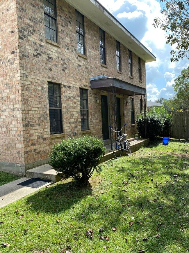 Photo - 200 Loire Ave Unit B