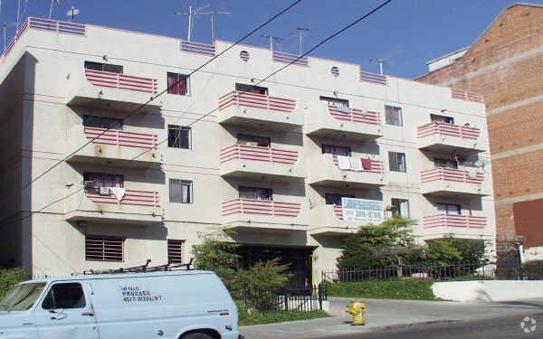 Building Photo - Grand View Tower Apartments
