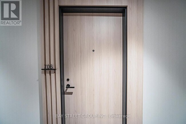 Photo - 15 Mercer St Unit 706