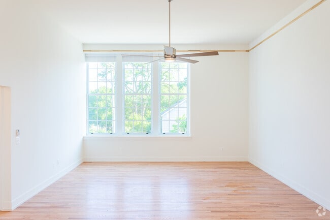 1HAB, 1BA - Apartamento 208 - Schoolhouse Lofts of Plymouth