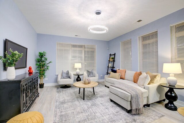 Photo - 3815 S Langley Ave
