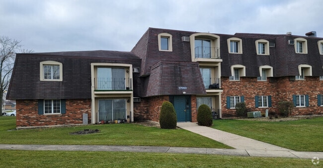 Building Photo - 17963 Huntleigh Ct Unit 103 Rental