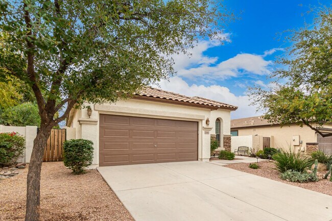 Photo - 3443 E Riopelle Ave