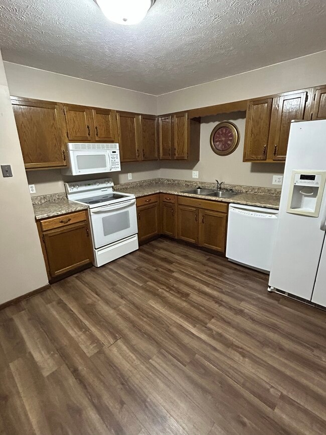 Kitchen - 5614 Decatur Street