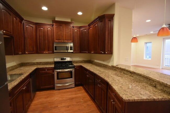 Photo - 5143 Clark N St Unit 2