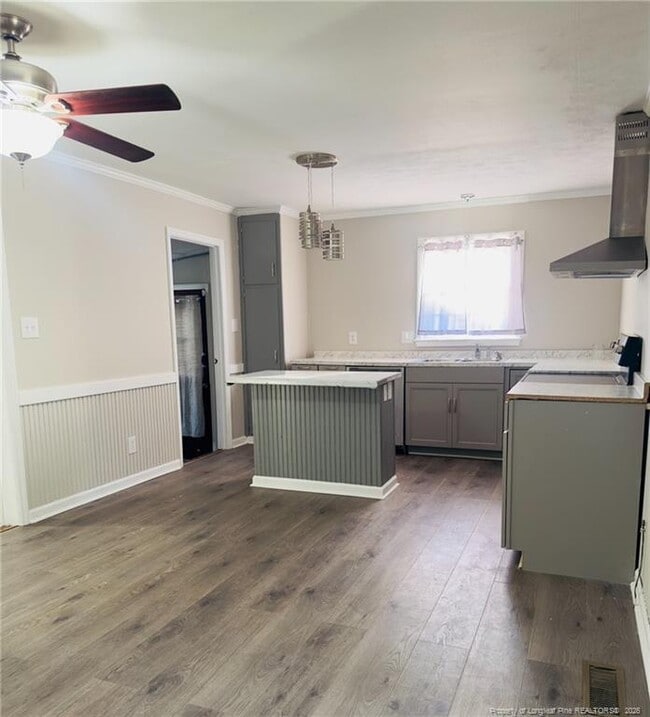 Photo - 551 Farmview Dr