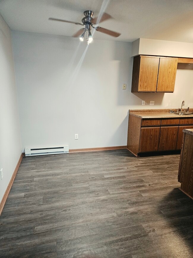 Photo - 2035 Sylvan Way Unit #4