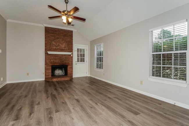 Photo - 3158 Clubview Cove N