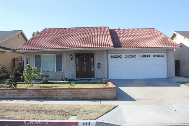 Photo - 243 N Pageant St