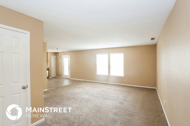 Photo - 113 Winterwood Dr